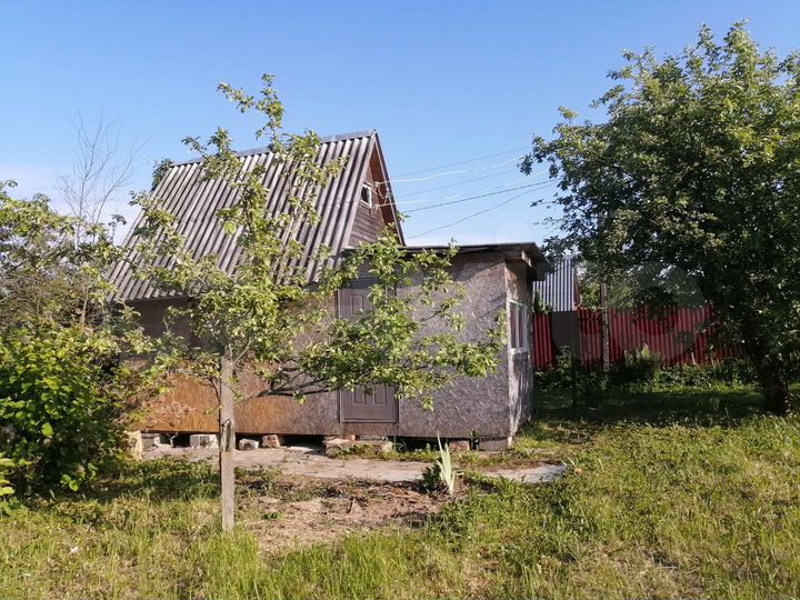 Дача 18 м² на участке 4 сот.