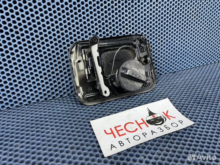 Лючок бензобака Ниссан X-Trail T31 черный