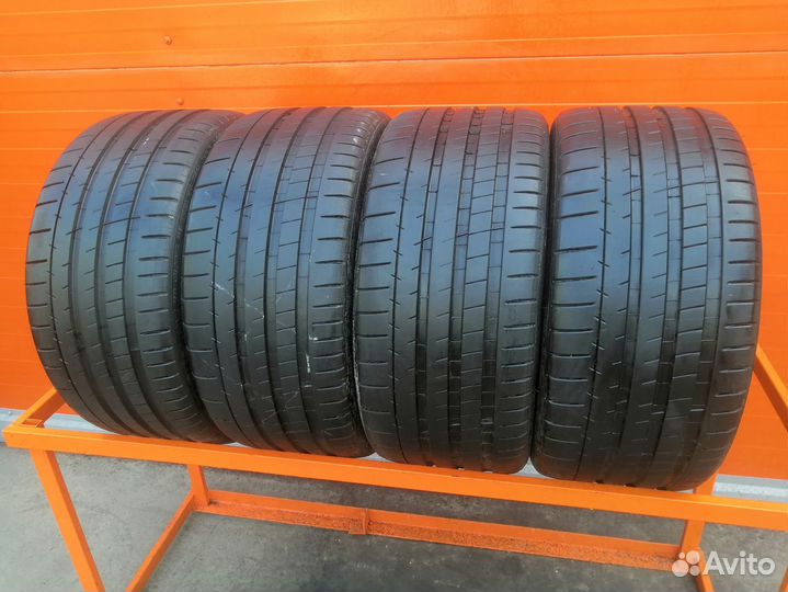 Michelin Pilot Super Sport 265/35 R19 98Y
