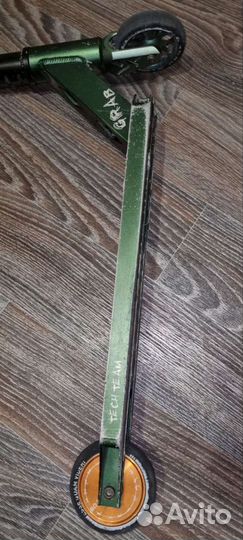 Трюковой самокат