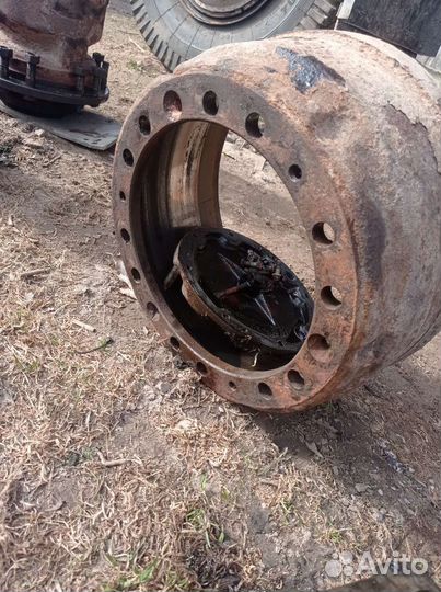 Ступицы,барабаны,короны, колёсные диски маз
