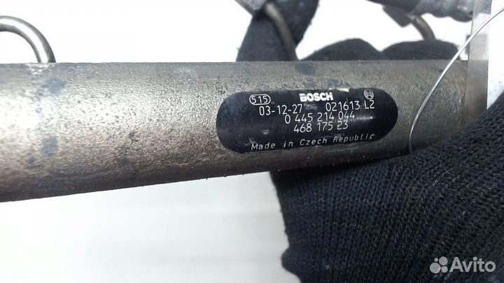 Рампа топливная Opel Corsa C, 2003