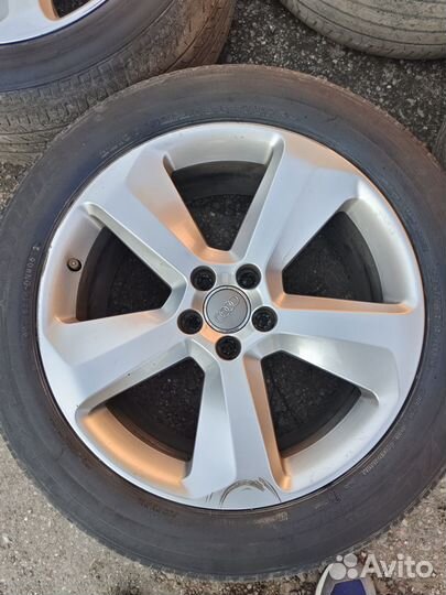 Диски с резиной Audi Q5 r19 8R0601025P