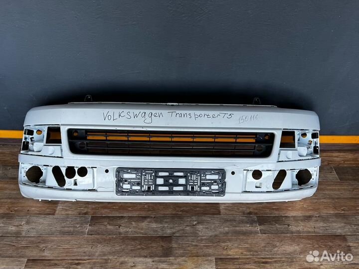 Бампер передний Volkswagen Transporter T5