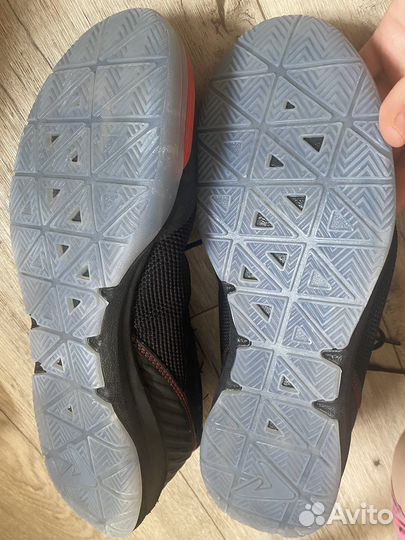 Футзалки demix 44