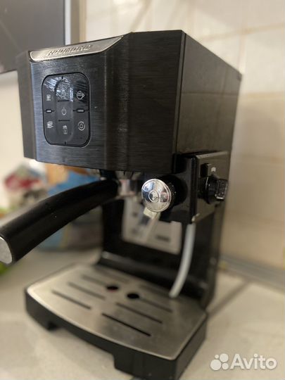 Кофемашина Redmond 1511