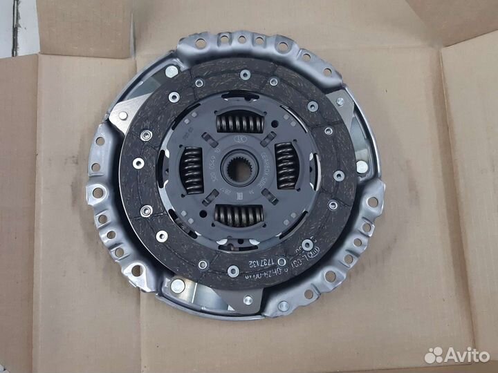 К-т сцепления LUK vesta кпп renauct 620342709 LADA