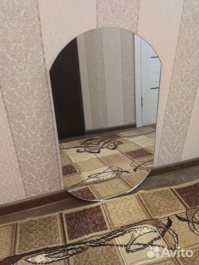 Зеркала (полотно) разные