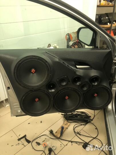 Изготовление подиумов, стоек под вч, стелс коробов