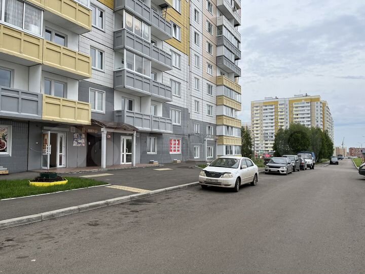 Торговая площадь, 56 м²