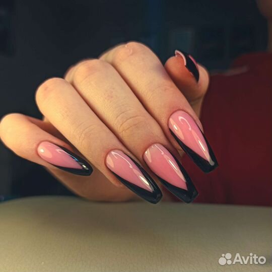 Маникюр/педикюр