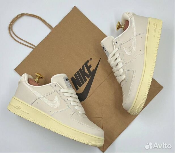 Nike Air Force 1 Low