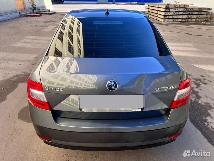 Skoda Octavia 1.6 AT, 2017, битый, 37 800 км