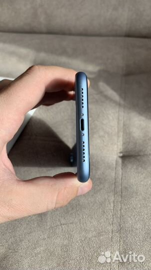 iPhone Xr 64gb blue