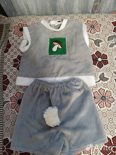 Новогодний костюм зайчика