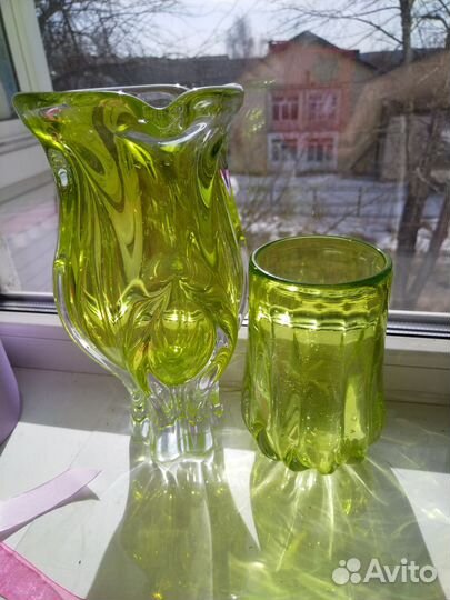 Вазы, гутное стекло