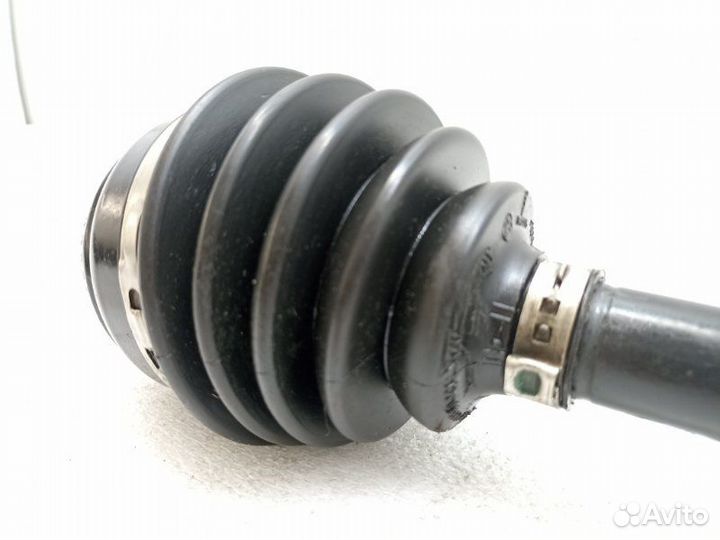 Полуось (привод) передний правый Bmw X3 F25 2011