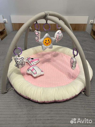 Развивающий коврик для малышей