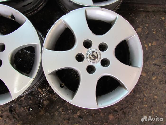 Диски Nissan R16 Литые 5x114.3 J6.5 S3