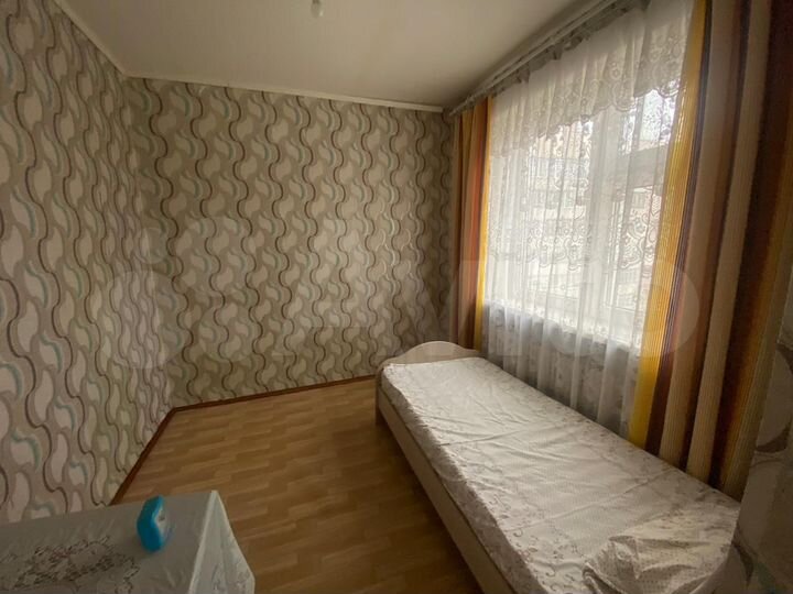 2-к. квартира, 42 м², 8/10 эт.