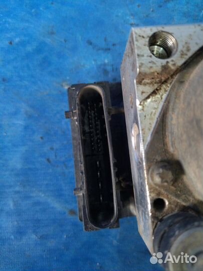 Блок abs Renault Logan 1 седан K4MA490 2012