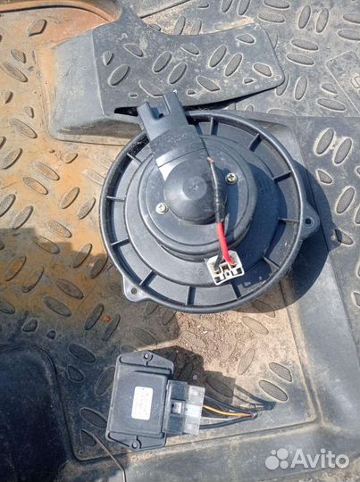 Lifan х60 моторчик резистор печки