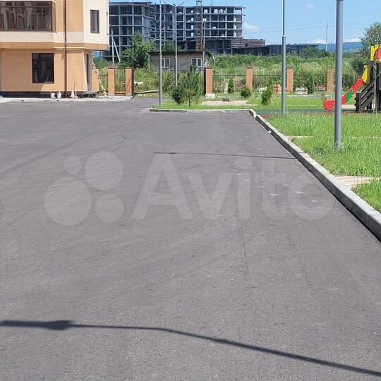 2-к. квартира, 77 м², 4/9 эт.