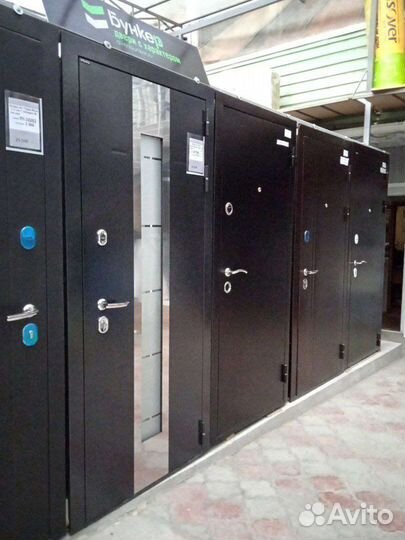 Двери входные и межкомнатные