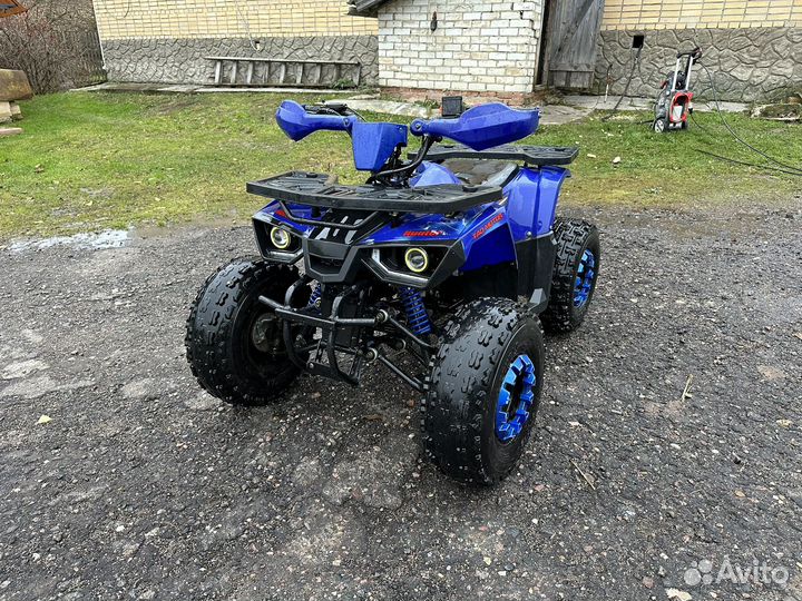 Avantis Hunter 125 LUX