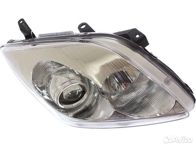 Фара правая (под корректор) Avensis