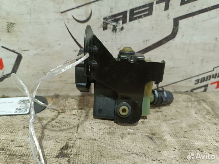 Бачок гур ford kuga CBV 1699693