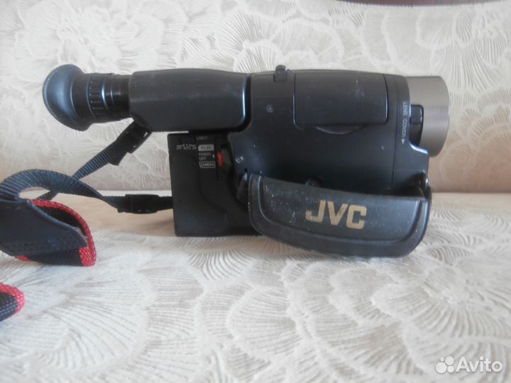 Продам или обменяю видеокамеру 