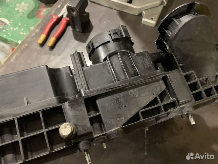 Клапанная крышка BMW n47 d20c