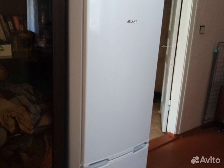 Холодильник атлант бу