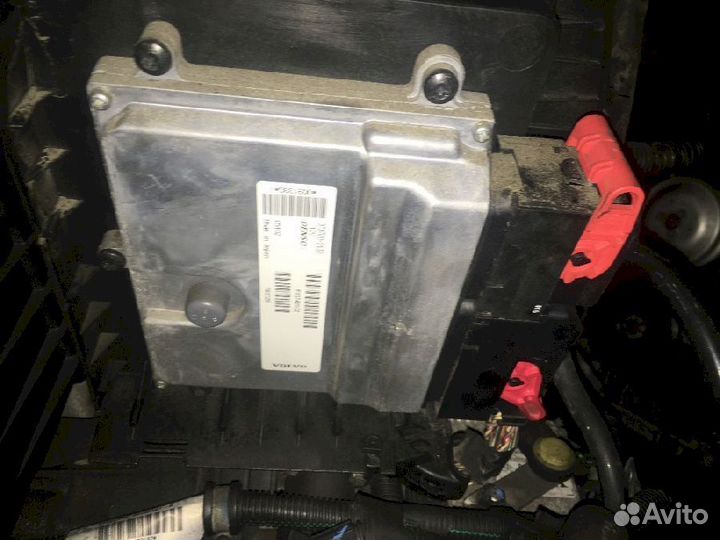 Блок управления двигателем B5244S5 Volvo S40 MS66