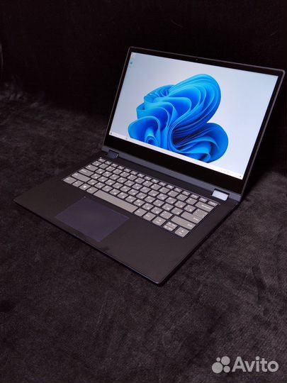 Сенсорный ноутбук Lenovo Ideapad Intel I3 8/256