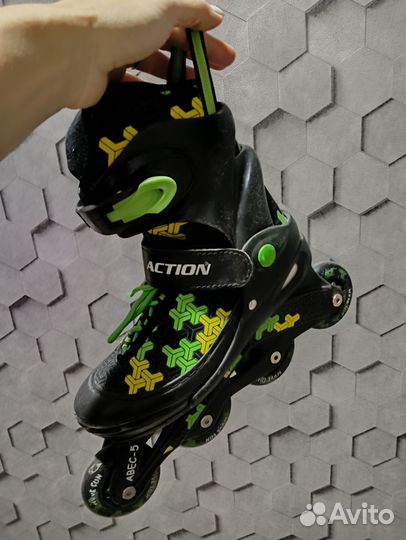 Роликовые коньки детские новые