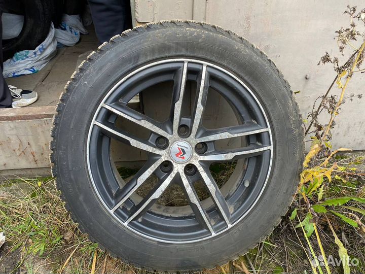 Колеса r16 зимние в сборе