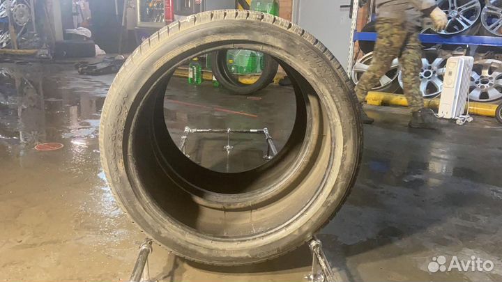 Pirelli Scorpion Ice&Snow 295/35 R21 107V