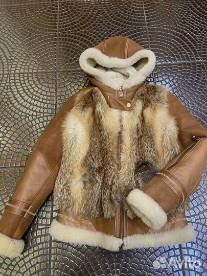 Дубленка натуральная женская новая 42