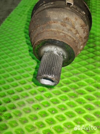 Полуось передняя правая Golf Plus