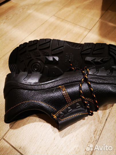 Новая спецобувь Артак полуботинки