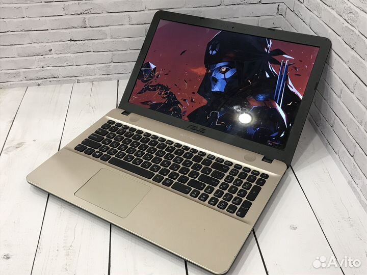 Мощный ноутбук Asus 4ядра/4gb/SSD/гарантия
