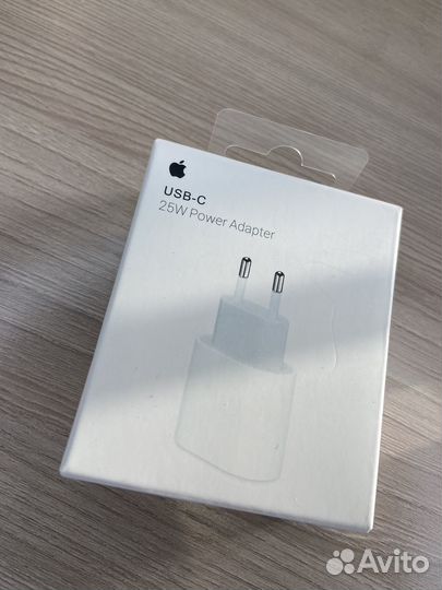 Зарядное устройство на iPhone