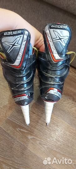 Хоккейные коньки bauer vapor