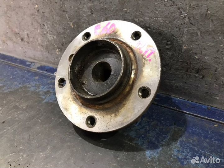 Ступица передняя Bmw 5 E60