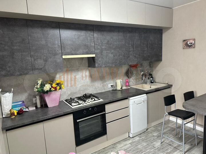 2-к. квартира, 54,2 м², 17/19 эт.