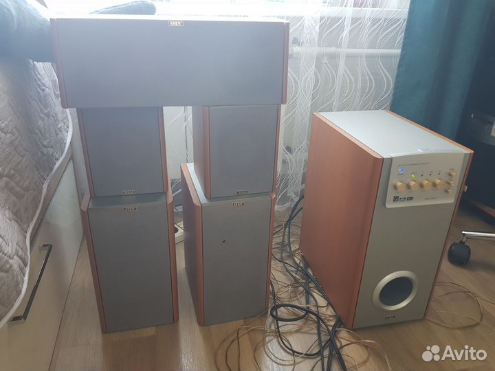 Акустические колонки 5.1 sven