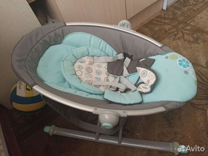 Шезлонг детский