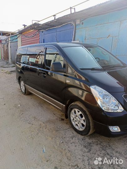 Hyundai H-1 2.5 AT, 2013, 260 000 км